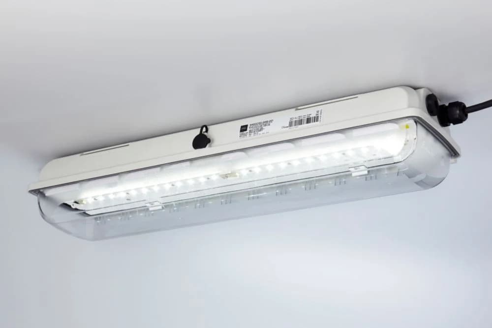 Iluminación lineal LED 6002